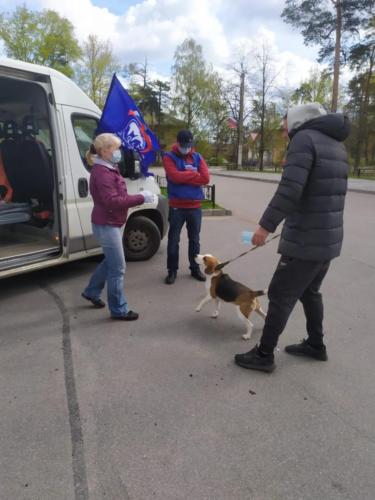 Раздача масок Раздача масок